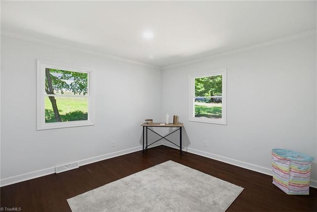 3534 Prospect Drive, Winston-salem, NC 27105