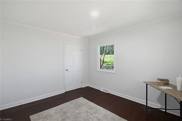 3534 Prospect Drive, Winston-salem, NC 27105