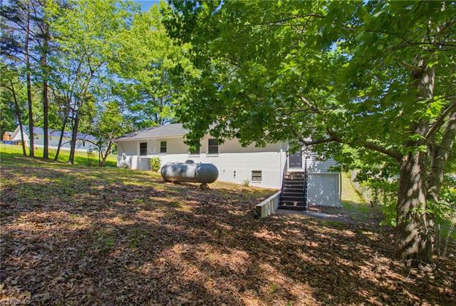 3534 Prospect Drive, Winston-salem, NC 27105