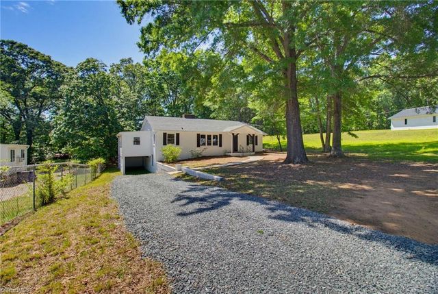 3534 Prospect Drive, Winston-salem, NC 27105