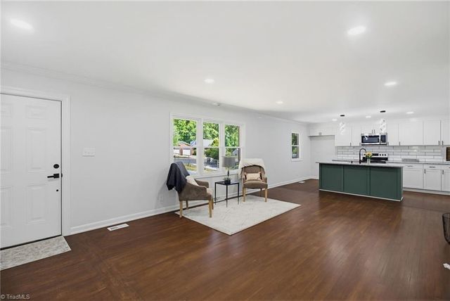 3534 Prospect Drive, Winston-salem, NC 27105