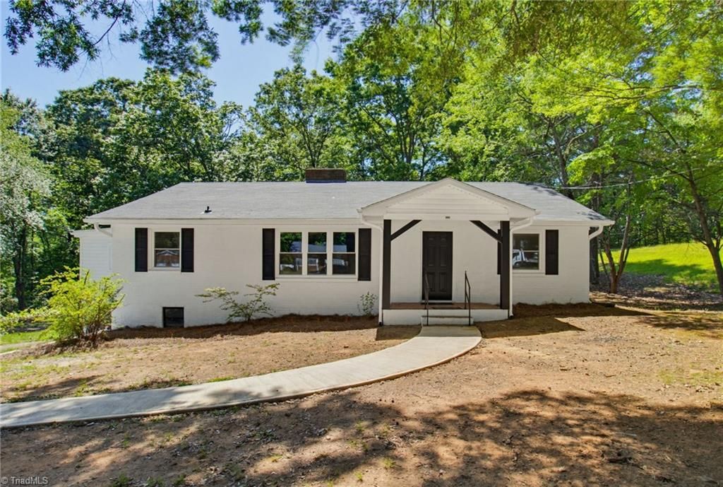 3534 Prospect Drive, Winston-salem, NC 27105