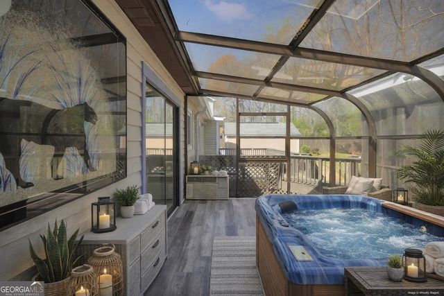 2862 Woodhollow Lane, Jonesboro, GA 30236