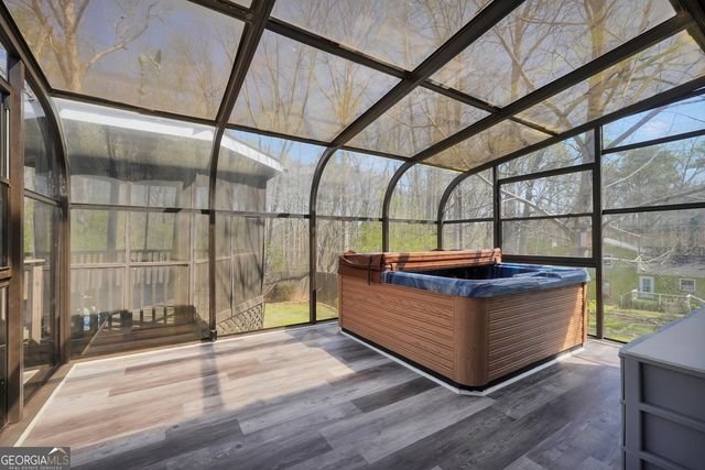 2862 Woodhollow Lane, Jonesboro, GA 30236