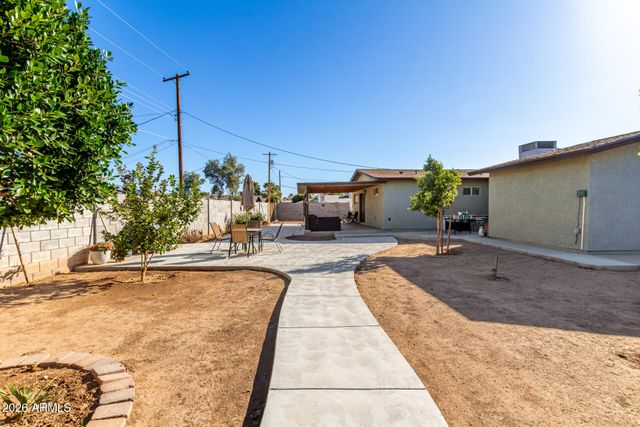 1048 W HEATHER Drive, Mesa, AZ 85201