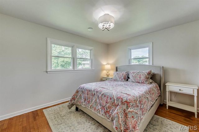 1350 Charbonier Road, Florissant, MO 63031