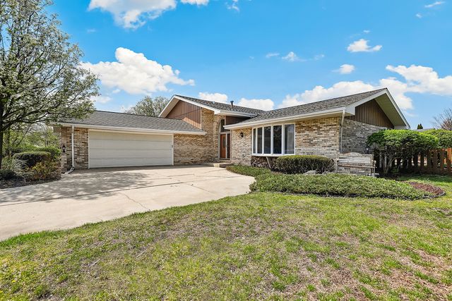 15622 S Trailside Drive, Homer Glen, IL 60491