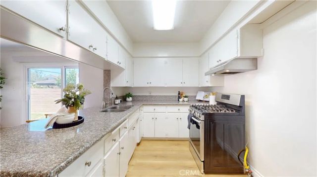 9955 Maplewood, Bellflower, CA 90706