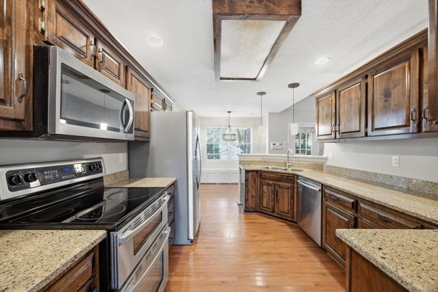 9811 Autumn Glen Drive, Soddy Daisy, TN 37379