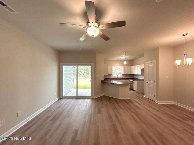 107 Crab Claw Spit Lane, Jacksonville, NC 28546