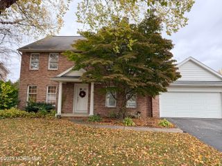 7812 Harvest Gold Drive, Holland, OH 43528