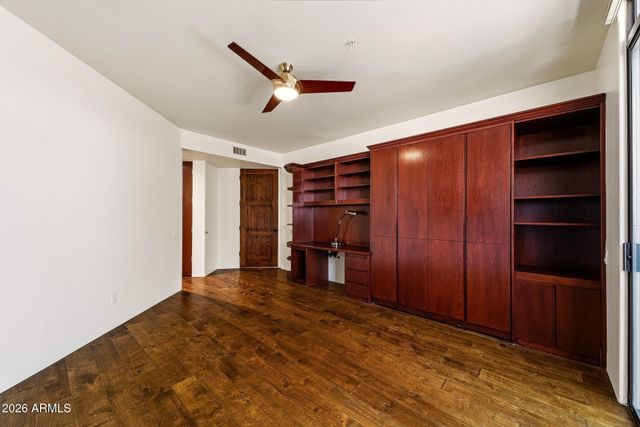 10675 E FERNWOOD Lane, Scottsdale, AZ 85262