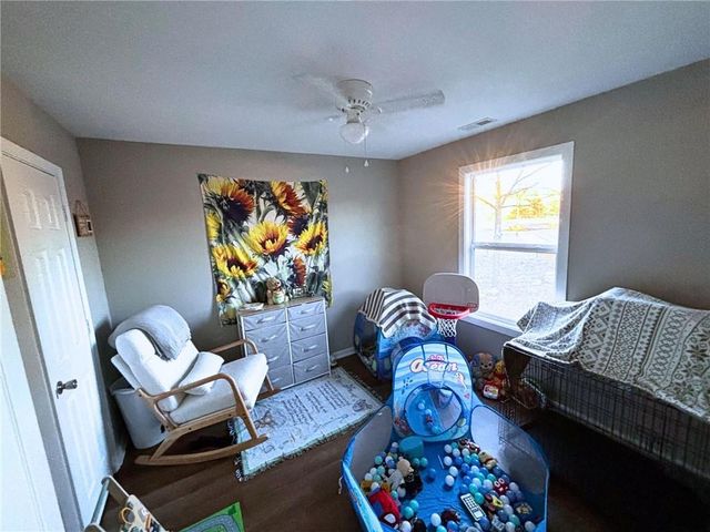 709 S Holden Street, Warrensburg, MO 64093