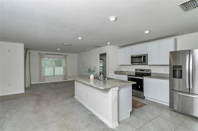 8696 SW 49TH CIRCLE, Ocala, FL 34476