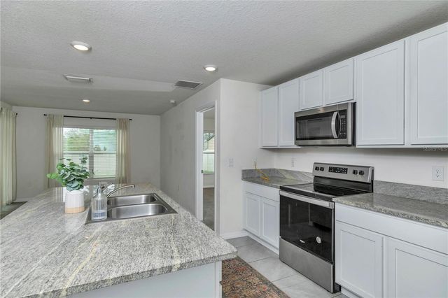 8696 SW 49TH CIRCLE, Ocala, FL 34476