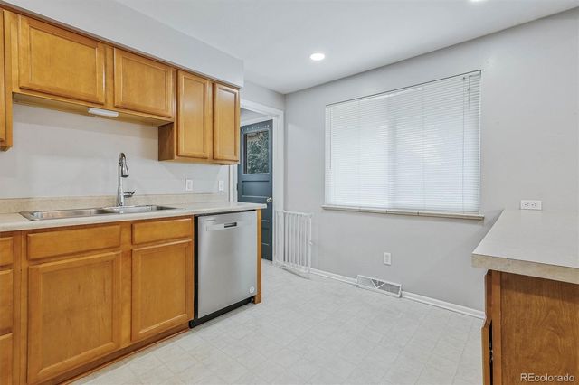 4200 E Fremont Avenue, Littleton, CO 80122