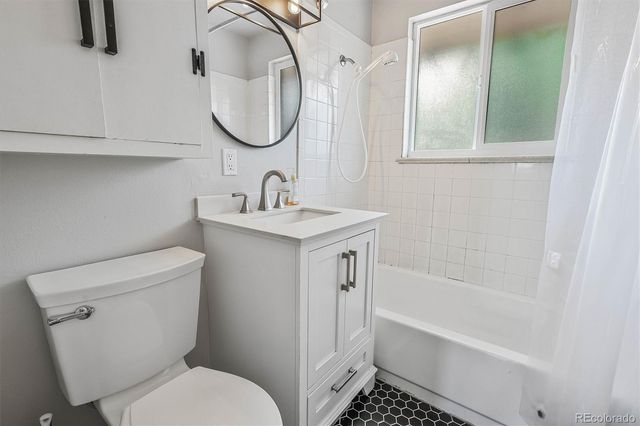 4200 E Fremont Avenue, Littleton, CO 80122
