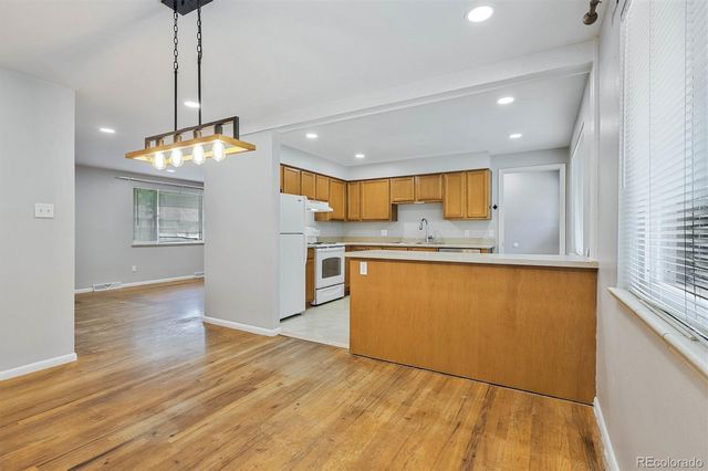 4200 E Fremont Avenue, Littleton, CO 80122