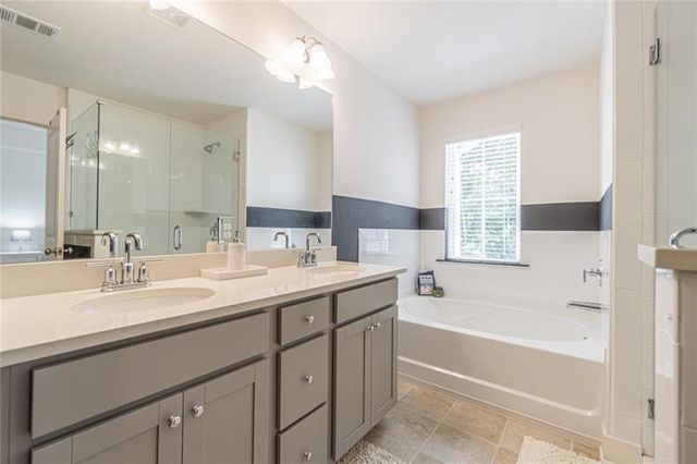 5392 Brooklands Drive, Stonecrest, GA 30058