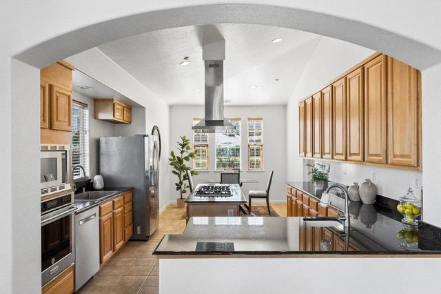 370 Goodwin Drive, San Bruno, CA 94066