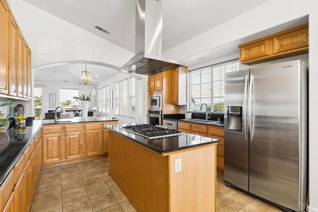 370 Goodwin Drive, San Bruno, CA 94066