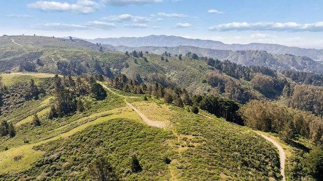 370 Goodwin Drive, San Bruno, CA 94066