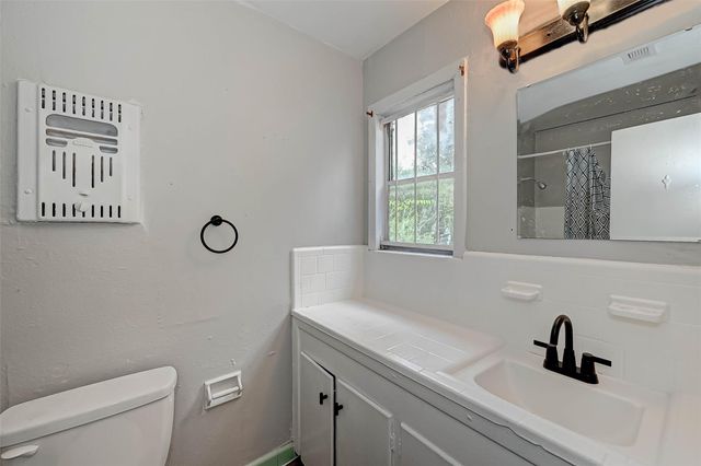 4203 Tavenor Lane, Houston, TX 77047