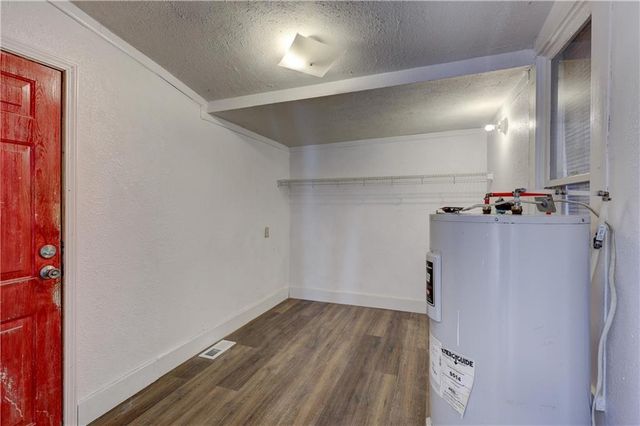 416 E Jackson Street, Pittsburg, KS 66762