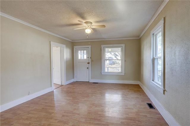 416 E Jackson Street, Pittsburg, KS 66762