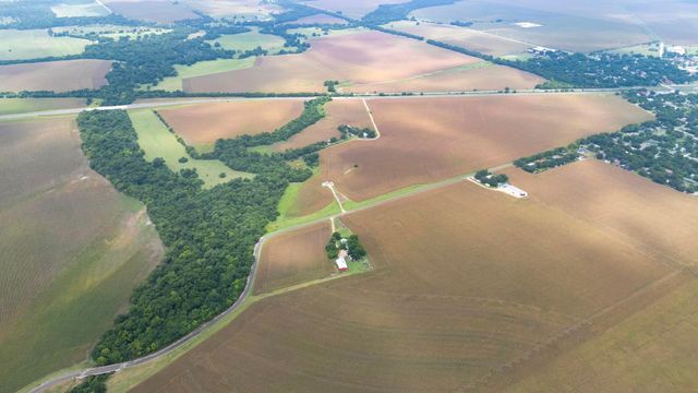 4400-4402 N Highway 95, Granger, TX 76530