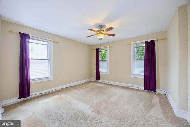 188 BURMONT RD, Drexel Hill, PA 19026