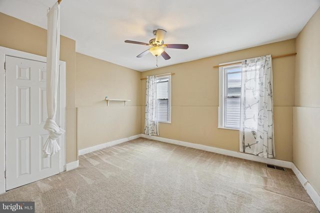 188 BURMONT RD, Drexel Hill, PA 19026