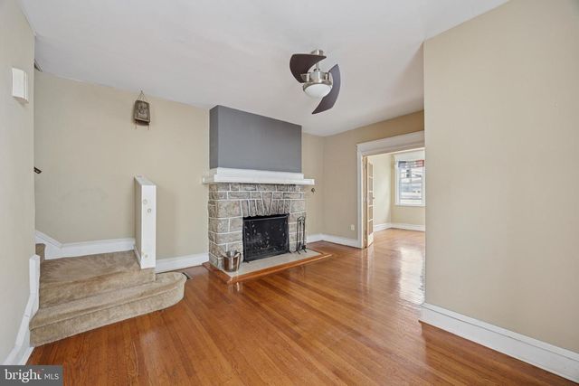 188 BURMONT RD, Drexel Hill, PA 19026