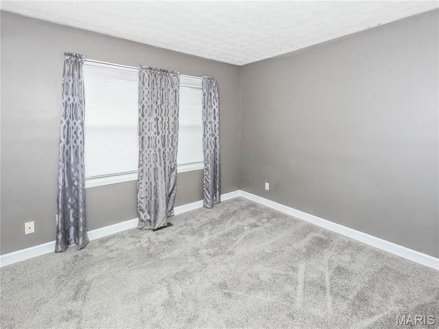 202 Willow Drive, Collinsville, IL 62234