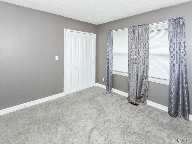 202 Willow Drive, Collinsville, IL 62234
