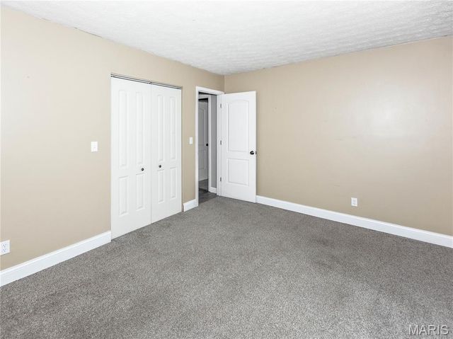 202 Willow Drive, Collinsville, IL 62234