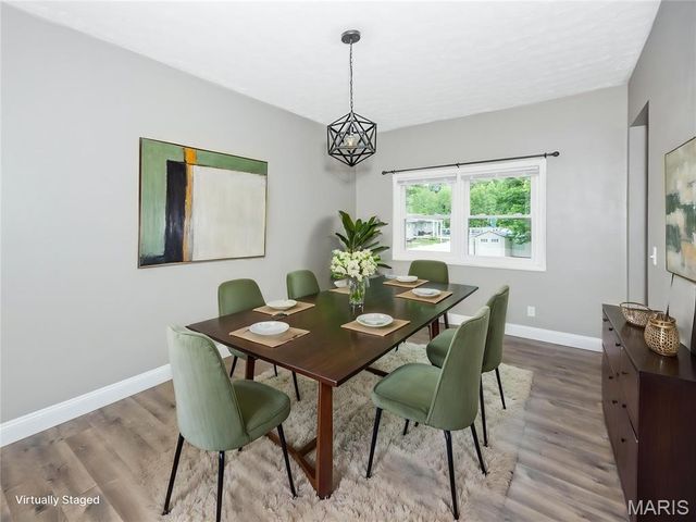 202 Willow Drive, Collinsville, IL 62234