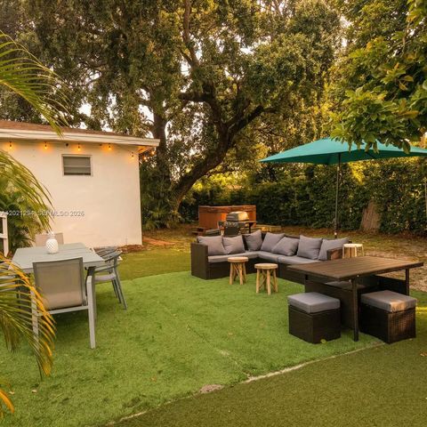 1275 NW 50th St 0, Miami, FL 33142