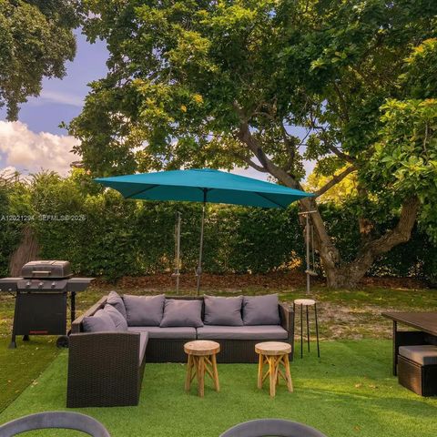 1275 NW 50th St 0, Miami, FL 33142