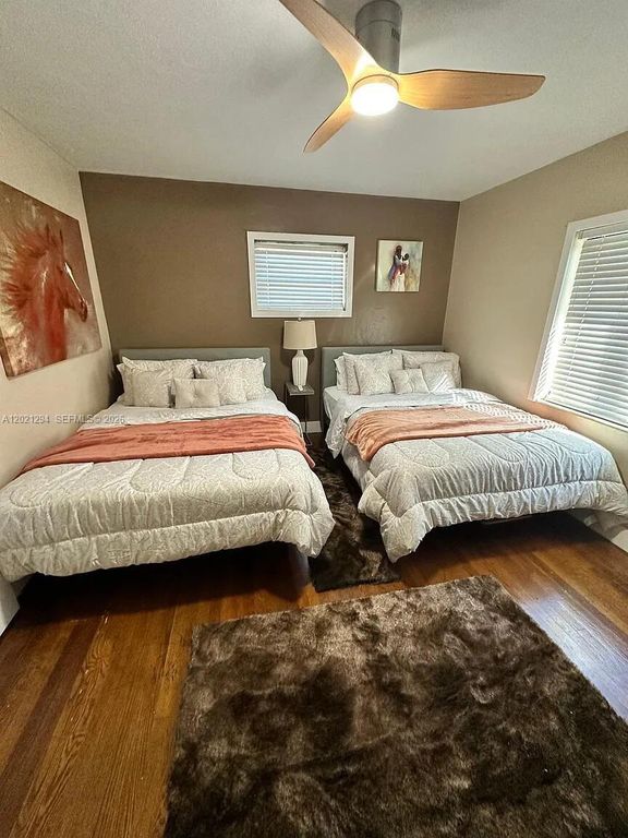 1275 NW 50th St 0, Miami, FL 33142