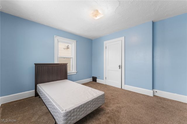 2318 7th Street NW, Canton, OH 44708