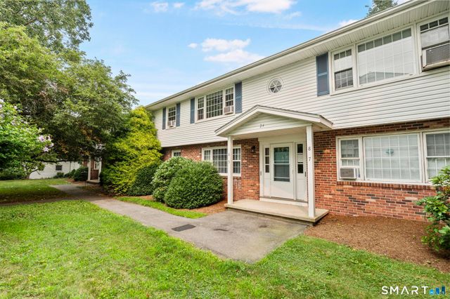 24 College Street 6, Clinton, CT 06413