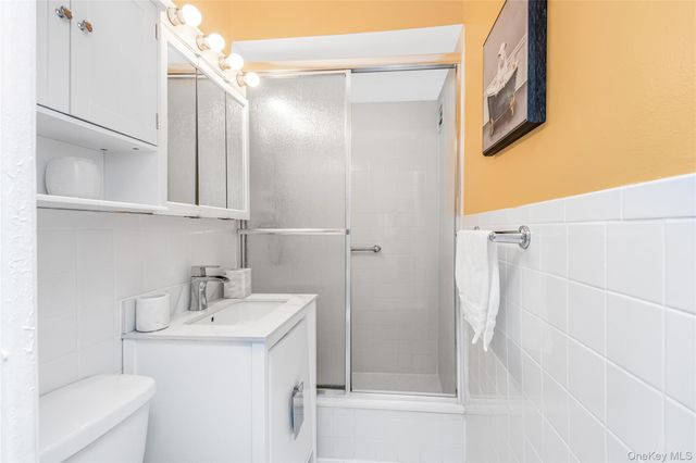 1020 Grand Concourse 11J, Bronx, NY 10451