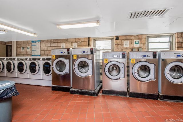 1020 Grand Concourse 11J, Bronx, NY 10451