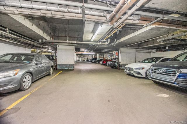1020 Grand Concourse 11J, Bronx, NY 10451