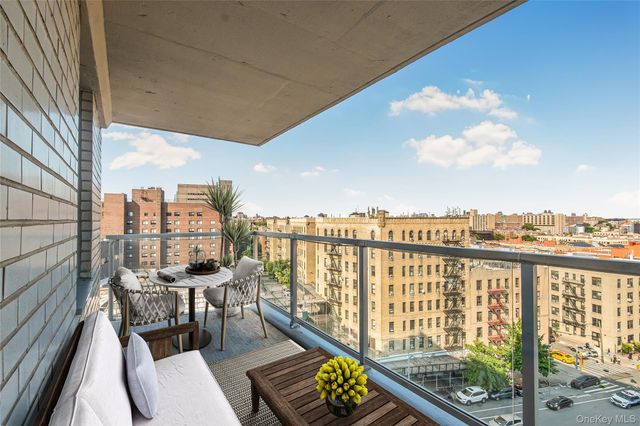 1020 Grand Concourse 11J, Bronx, NY 10451