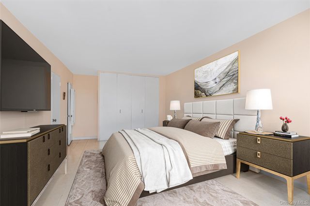 1020 Grand Concourse 11J, Bronx, NY 10451