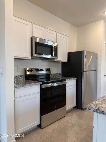 2370 E STEER Drive, San Tan Valley, AZ 85140