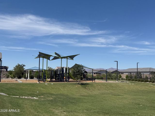 2370 E STEER Drive, San Tan Valley, AZ 85140