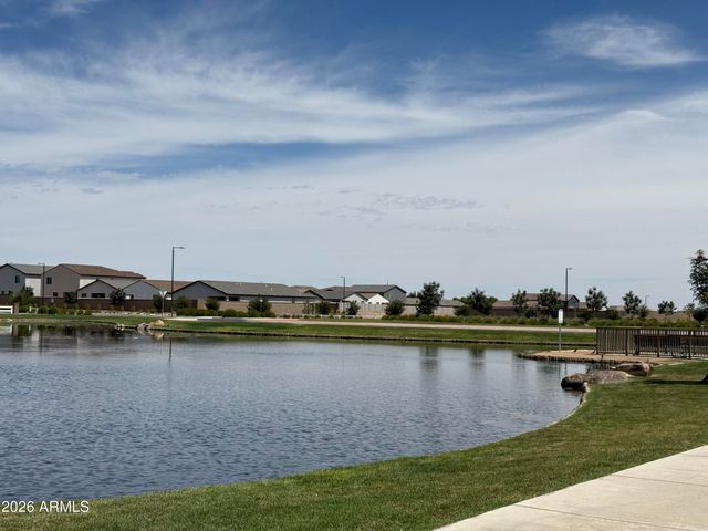 2370 E STEER Drive, San Tan Valley, AZ 85140